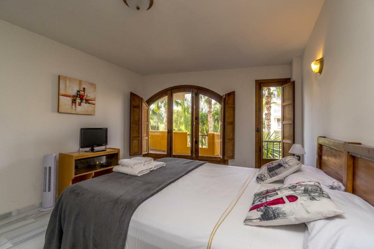 Apartmento Carla Punta Prima Torrevieja Bagian luar foto